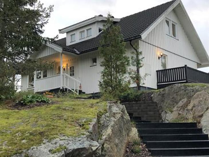 Bostad Turnévägen 12 Huddinge