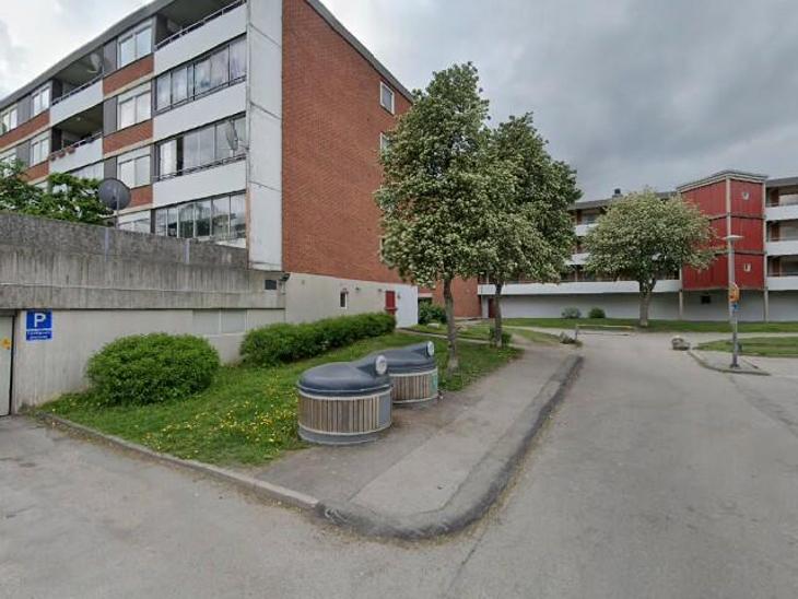 Bäckgårdsvägen - Huddinge